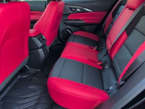 New 2026 Chevrolet Equinox EV RS image 7