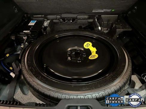 Used 2025 Volvo XC60 B5 Plus image 87