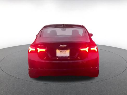 Used 2024 Chevrolet Malibu LT image 12