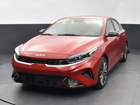 Certified 2023 Kia Forte GT image 3