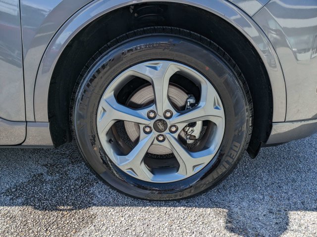 Used 2024 Ford Escape ST-Line FWD image 11
