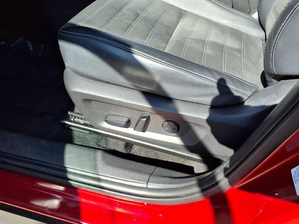 Used 2025 Mitsubishi Outlander SE AWD/4WD image 23