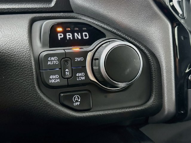Used 2025 RAM 1500 Big Horn AWD/4WD image 15