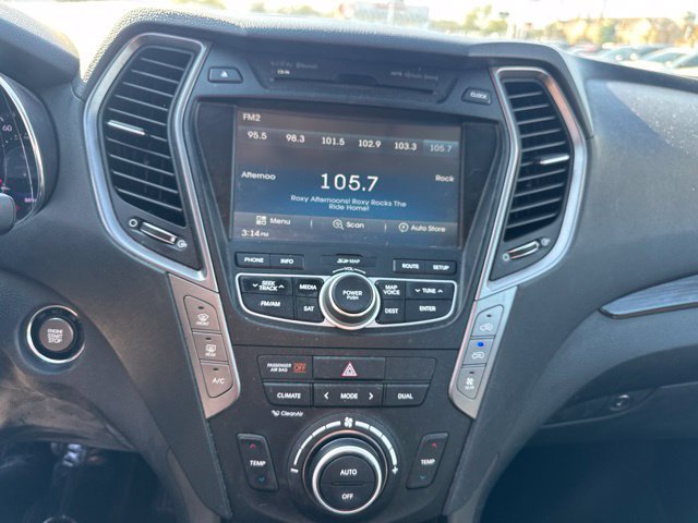 Used 2015 Hyundai Santa Fe Limited w/ Option Group 04 FWD image 8