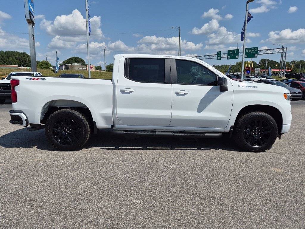 New 2026 Chevrolet Silverado 1500 RST w/ RST Select Package AWD/4WD image 3