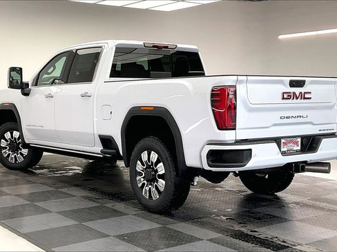 New 2026 GMC Sierra 2500 Denali w/ Denali Reserve Package image 2
