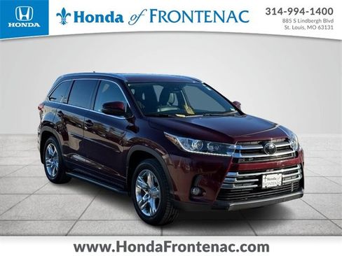 Used 2018 Toyota Highlander Limited image 1