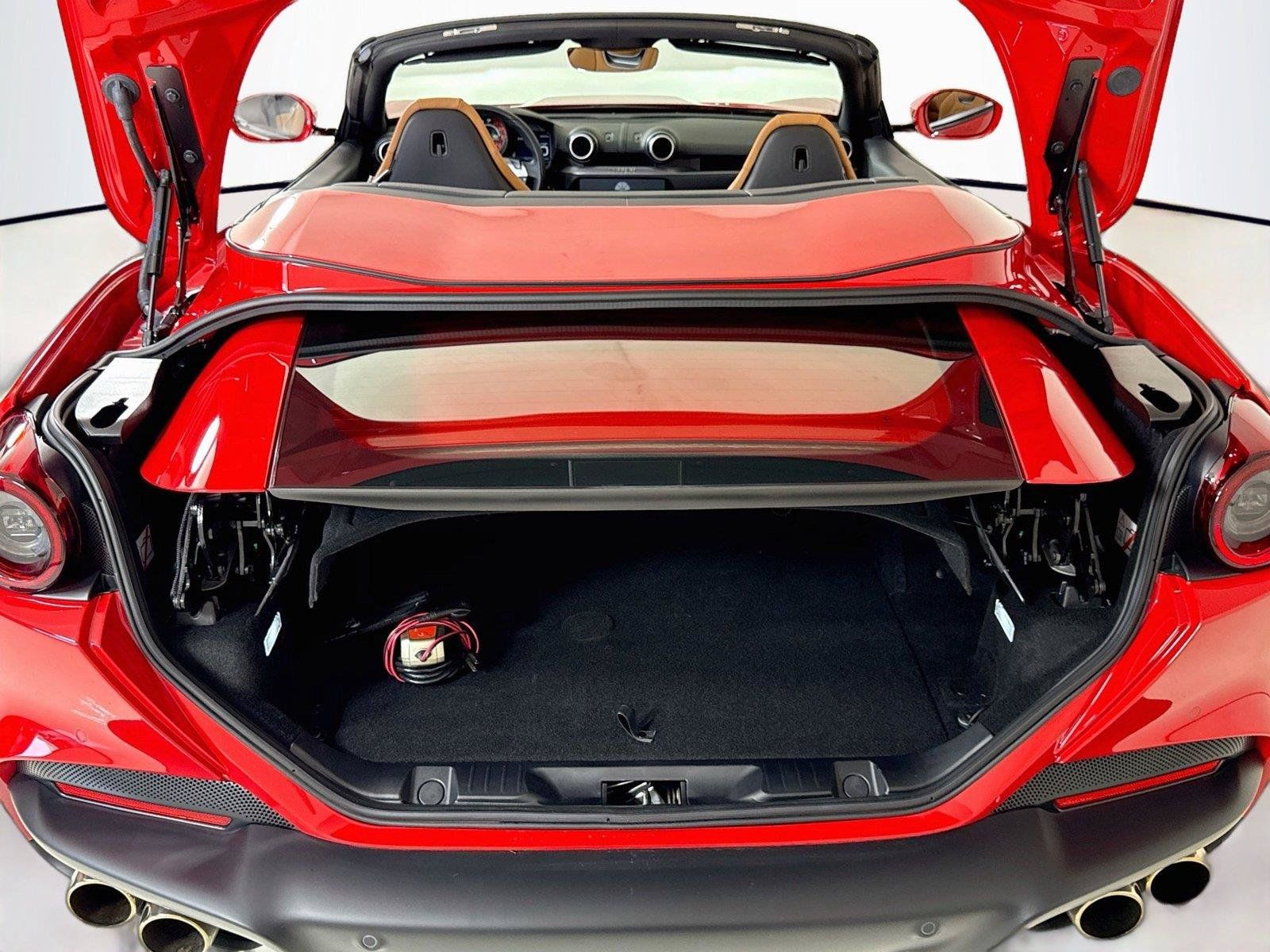 Used 2023 Ferrari Portofino M RWD image 25
