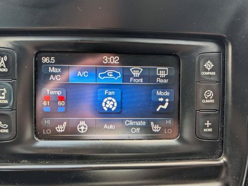 Used 2015 Chrysler 200 S w/ Comfort Group FWD image 24