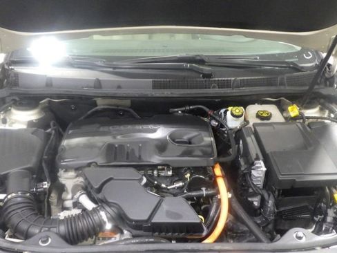 Used 2013 Buick LaCrosse Leather FWD image 10