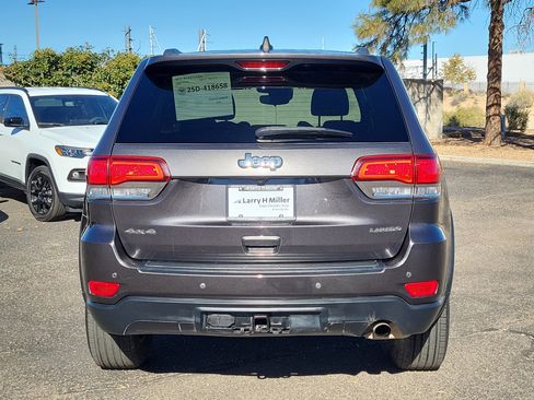 Used 2021 Jeep Grand Cherokee Laredo image 5