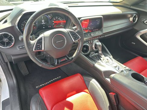 Used 2022 Chevrolet Camaro SS RWD image 18