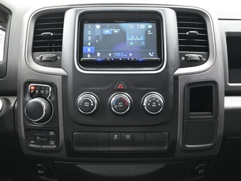 Used 2017 RAM 1500 Express image 16