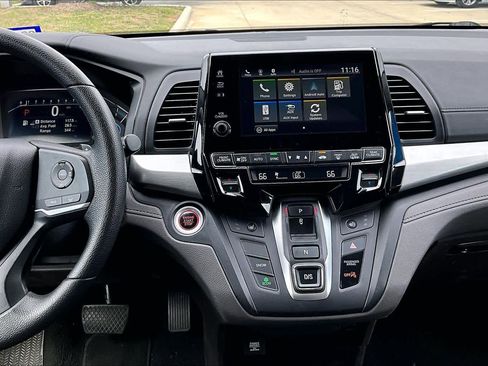 Used 2018 Honda Odyssey EX image 7