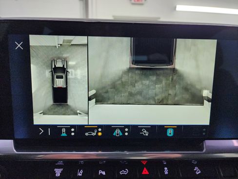 Used 2024 Chevrolet Silverado 2500 LT w/ Z71 Sport Edition image 57