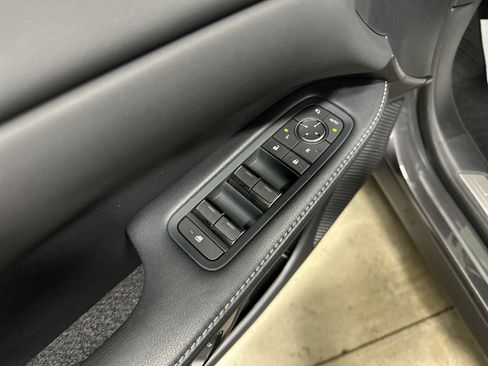 Used 2025 Lexus RX 350 AWD image 15