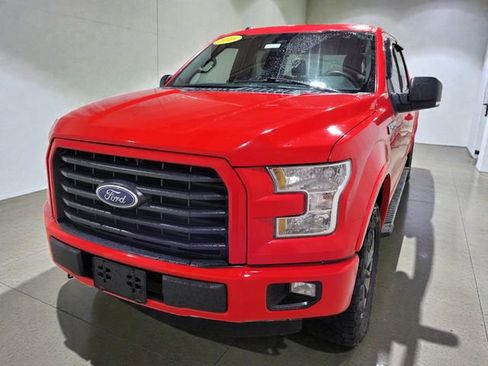 Used 2016 Ford F150 XLT w/ Equipment Group 302A Luxury image 17