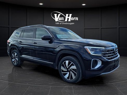 New 2026 Volkswagen Atlas SEL image 1