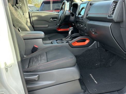 Certified 2024 Nissan Frontier Pro-X image 14