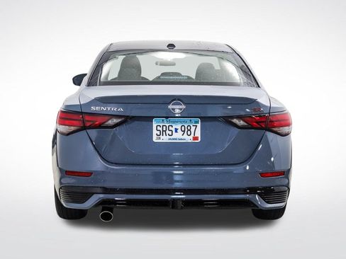 Used 2025 Nissan Sentra SR w/ SR Premium Package FWD image 4