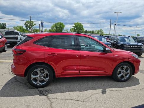 Used 2023 Ford Escape ST-Line w/ Tech Pack #1 FWD image 6