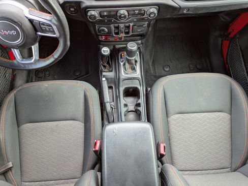 Used 2021 Jeep Gladiator Mojave image 17
