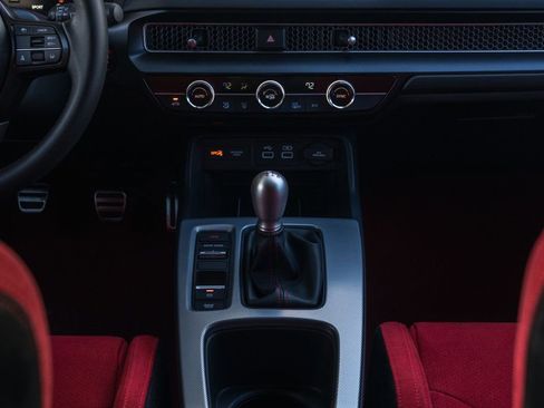 Used 2025 Honda Civic Type R image 19