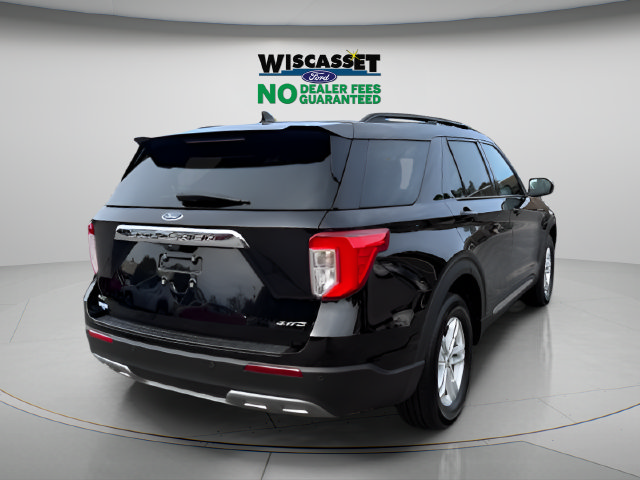 Used 2023 Ford Explorer XLT w/ Equipment Group 202A AWD/4WD image 29