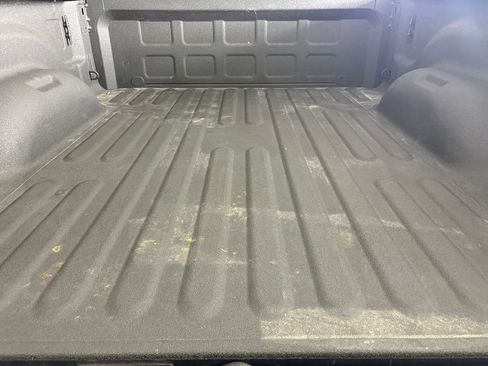 Used 2025 RAM 2500 Big Horn AWD/4WD image 18