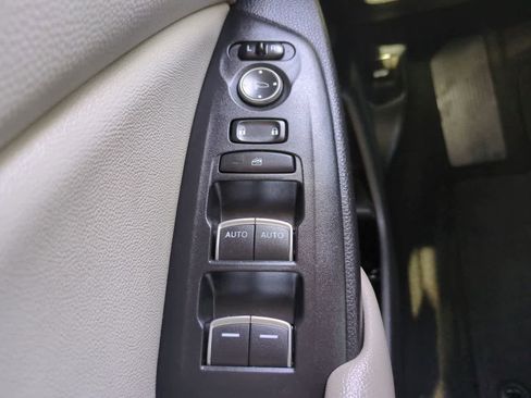 Used 2019 Honda Accord Touring image 24