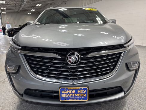 Used 2023 Buick Enclave Essence w/ Experience Buick Package image 2