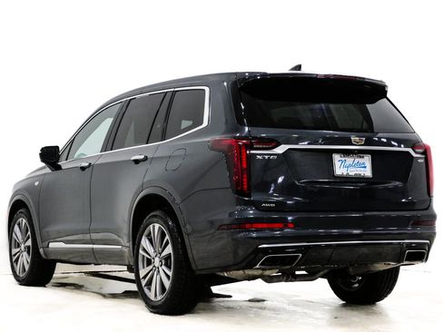 Used 2022 Cadillac XT6 Premium Luxury w/ Technology Package image 9