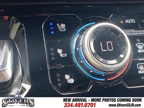 Used 2024 GMC Sierra 1500 AT4 w/ AT4 Preferred Package AWD/4WD image 26