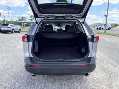 Certified 2025 Toyota RAV4 XLE AWD/4WD image 15