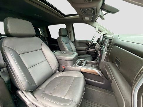 Used 2021 Chevrolet Silverado 1500 LT Trail Boss w/ Convenience Package II image 29