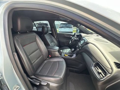 Used 2022 Chevrolet Equinox RS w/ RS Leather Package AWD/4WD image 13