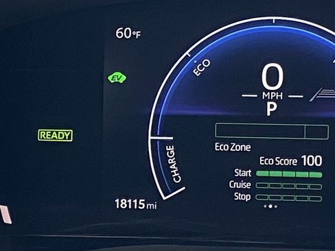 Certified 2025 Toyota Camry SE image 20