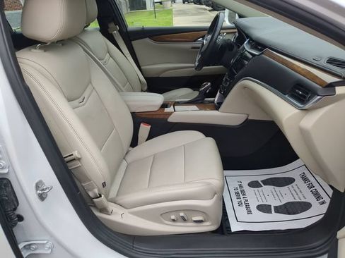 Used 2019 Cadillac XTS Luxury FWD image 37