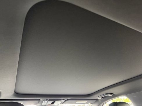 Used 2025 Kia K5 GT w/ GT1 Package FWD image 16