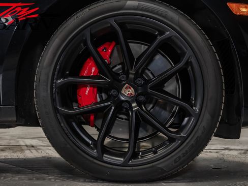 Used 2023 Porsche Macan GTS w/ GTS Sport Package image 15