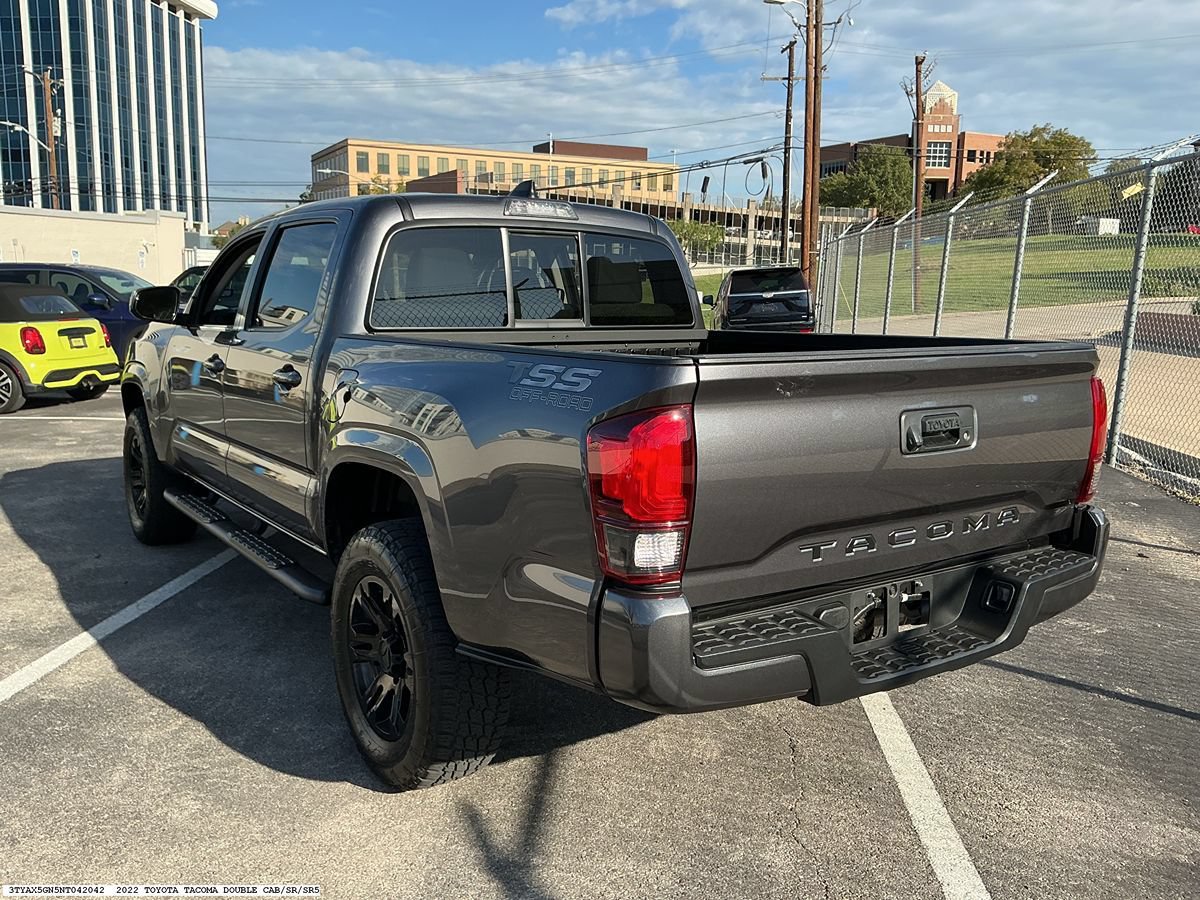 Used 2022 Toyota Tacoma SR w/ SR Convenience Package RWD image 5