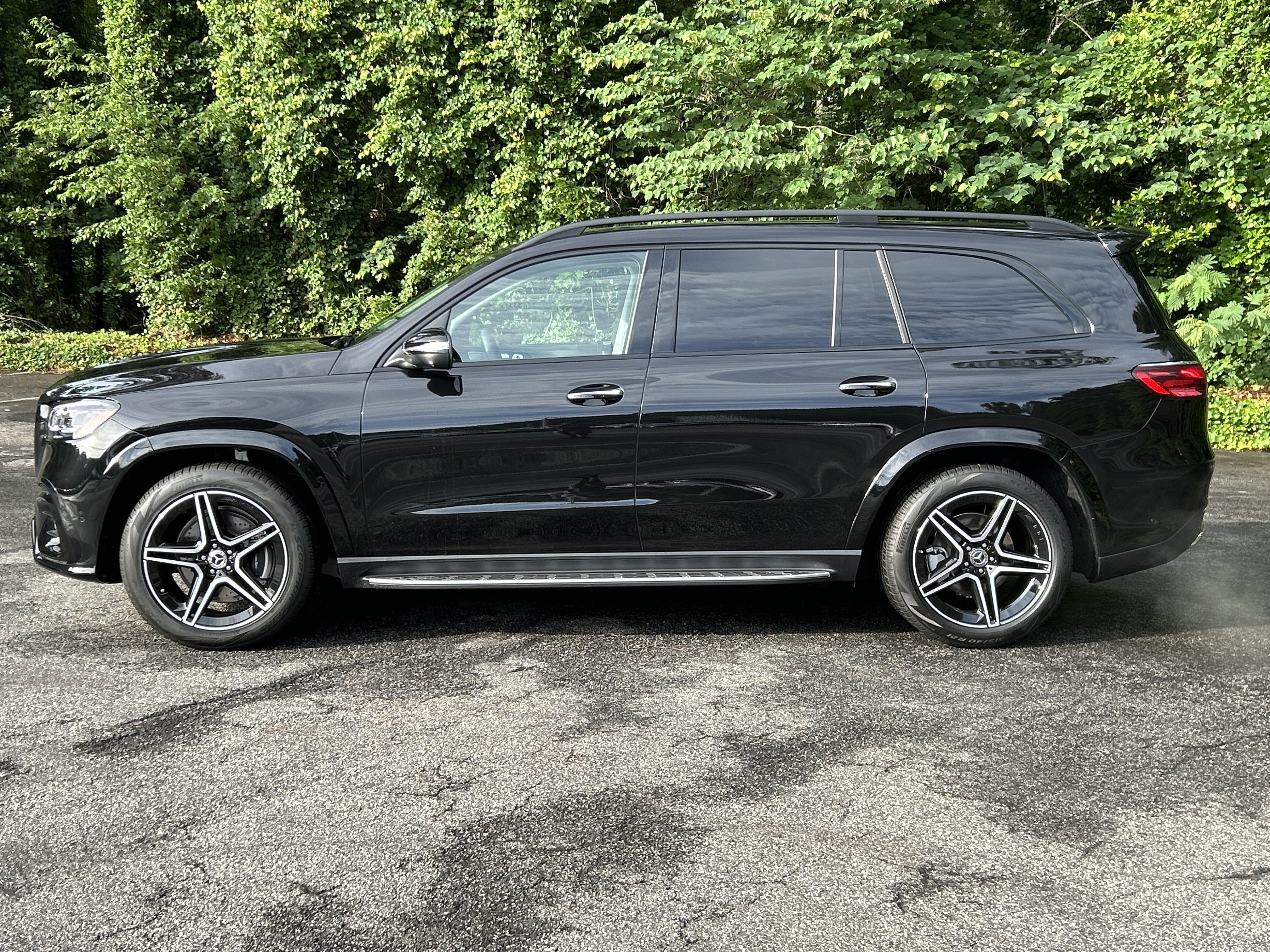 New 2026 Mercedes-Benz GLS 450 4MATIC image 14