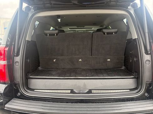 Certified 2020 Chevrolet Tahoe LT w/ Luxury Package AWD/4WD image 23