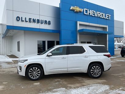Used 2023 Chevrolet Traverse Premier
