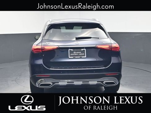 Used 2024 Mercedes-Benz GLC 300 4MATIC image 8
