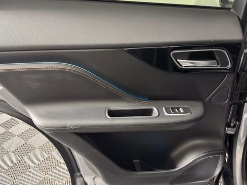 Used 2020 Jaguar F-PACE Prestige AWD/4WD image 30