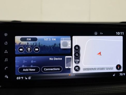 Used 2023 Nissan Ariya FWD image 27