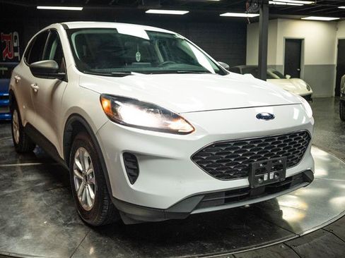 Used 2022 Ford Escape SE AWD/4WD image 5