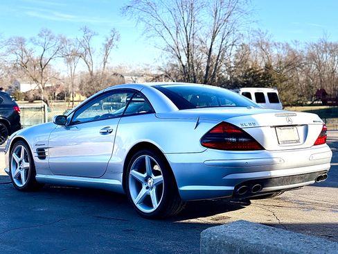 Used 2008 Mercedes-Benz SL 55 AMG w/ P1 Pkg image 4