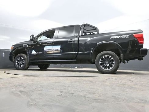 Used 2016 Nissan Titan PRO-4X w/ Pro-4x Convenience Package image 46